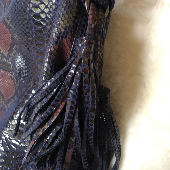 💙 SR2’s Faux Python Slouchy Tasseled Zippered Hobo Bag - Picture 7 of 12